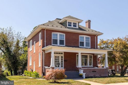 501 National Ave, WINCHESTER, VA, 22601-5212 | Card Image