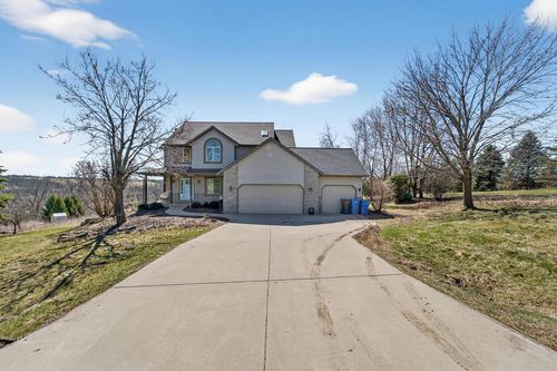 W5481 Timber Lane, New Glarus, WI, 53574 | Card Image
