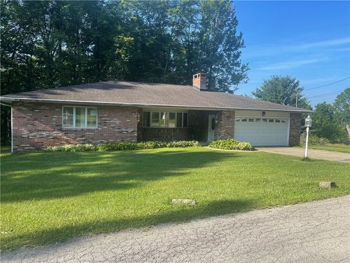 22 Pine St, Wheatland, PA, 16161-1152 | Card Image