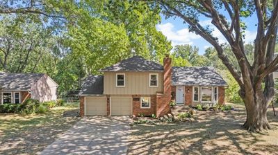 9729 Slater Lane, House other with 3 bedrooms, 2 bathrooms and null parking in Overland Park KS | Image 1