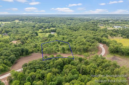 6230 Wilden Ridge Dr Ne, Ada, MI, 49301 | Card Image