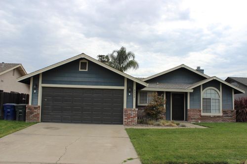 4532 Fallbrook Pl, Salida, CA, 95368-9142 | Card Image