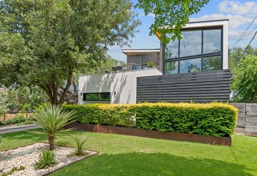 1-1605 Chelsea Ln, Austin, TX, 78704-2610 | Card Image