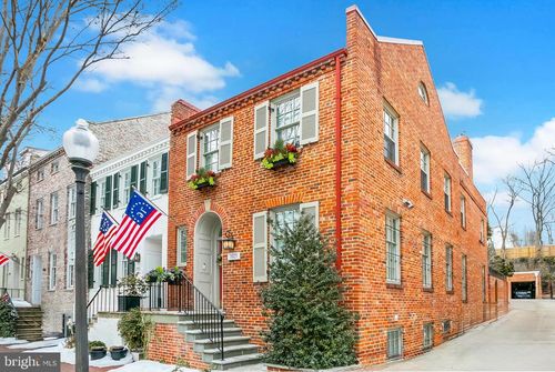 3323 Reservoir Rd Nw, WASHINGTON, DC, 20007-2312 | Card Image