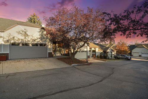 11 Coach Side Terr Sw, Calgary, AB, T3H2T3 | Card Image