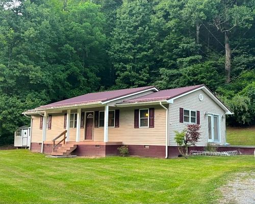 12136 Skygusty Hwy, Welch, WV, 24801 | Card Image