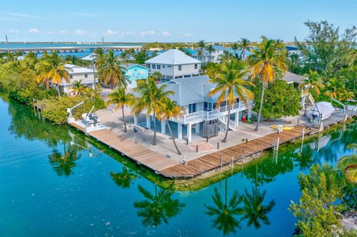 28532 Dirk Rd, Little Torch Key, FL, 33042-5526 | Card Image