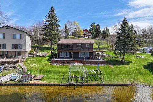 885 Hawthorne Dr, Lupton, MI, 48635-9746 | Card Image