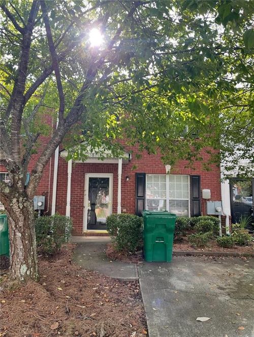 5869 Strathmoor Manor Cir, Lithonia, GA, 30058-2620 | Card Image