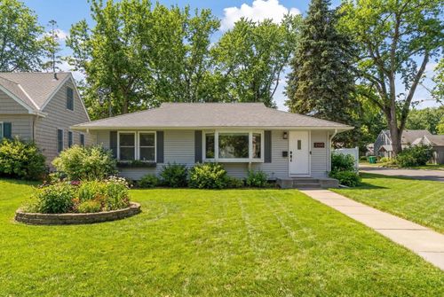 3100 Pennsylvania Ave S, Saint Louis Park, MN, 55426-3247 | Card Image