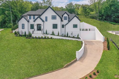 3004 Strickland Dr, Nashville, TN, 37221-4436 | Card Image