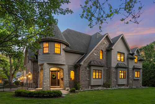 605 Thornwood Dr, Naperville, IL, 60540-6634 | Card Image