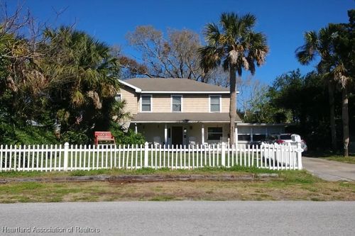 623 4th Ave N, Jacksonville Beach, FL, 32250-4525 | Card Image