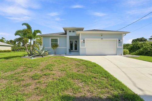 109 Flower Rd, ROTONDA WEST, FL, 33947-4400 | Card Image