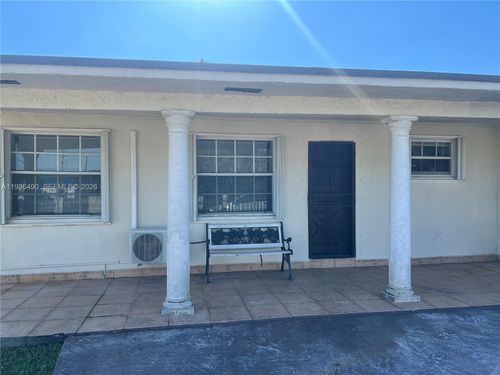 0-120 Sw 68th Ave, Miami, FL, 33144-2808 | Card Image