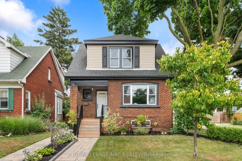 107 Wexford Ave S, Hamilton, ON, L8K2N7 | Card Image