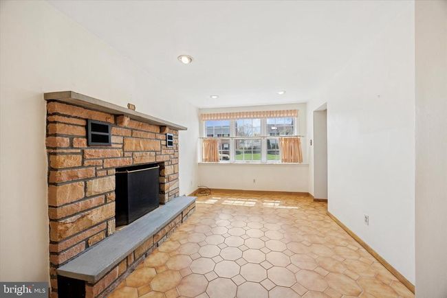 140 Barrie Rd, House other with 3 bedrooms, 3 bathrooms and null parking in ARDMORE PA | Image 12