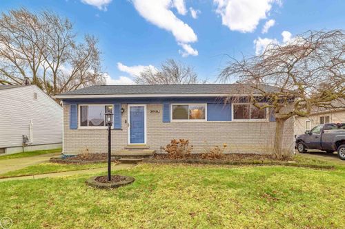 20530 Broadacres St, Clinton Twp, MI, 48035-4014 | Card Image