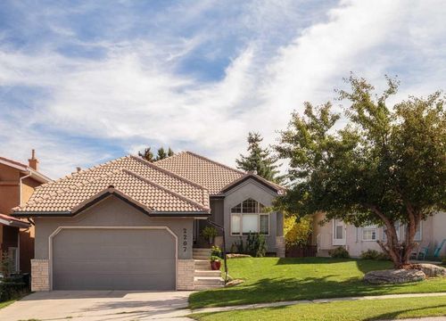 2207 Sirocco Dr Sw, Calgary, AB, T3H2T9 | Card Image