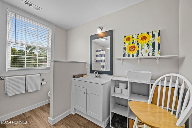 A comfortable and functional bathroom | Image 16