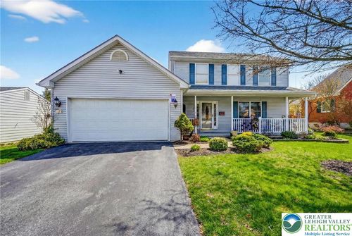 2354 Market St, Allentown, PA, 18104-1366 | Card Image