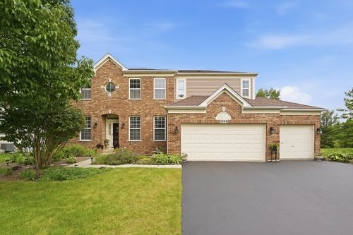 1344 Slater St, Sugar Grove, IL, 60554-9823 | Card Image