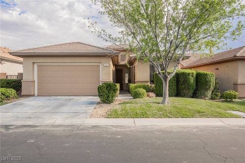 17 Caprington Rd, Henderson, NV, 89052-8716 | Card Image