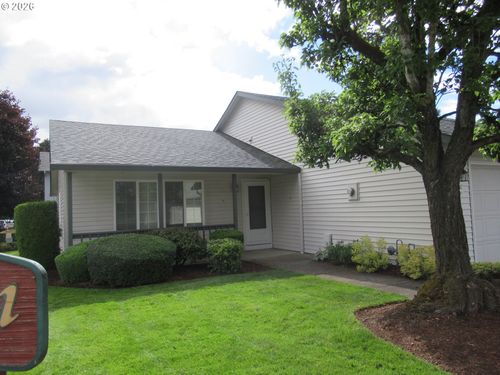 8347 Ne 54th St, Vancouver, WA, 98662-6085 | Card Image