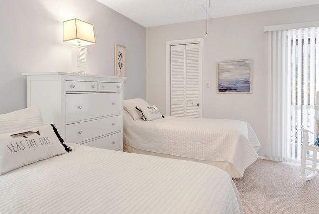 UNIT-111 - 600 Manatee Ave, Condo with 2 bedrooms, 2 bathrooms and null parking in Holmes Beach FL | Image 12