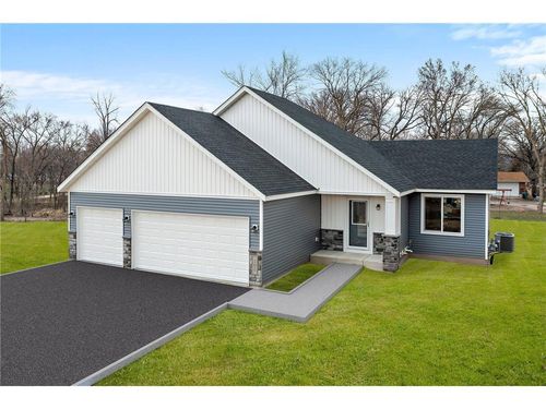 13 Kodiak Ct, North Mankato, MN, 56003-5200 | Card Image