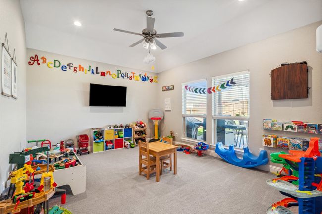 2nd living/game/bonus/play room | Image 22