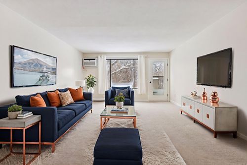 apt-202-4009 Heritage Hills Dr, Bloomington, MN, 55437-2642 | Card Image