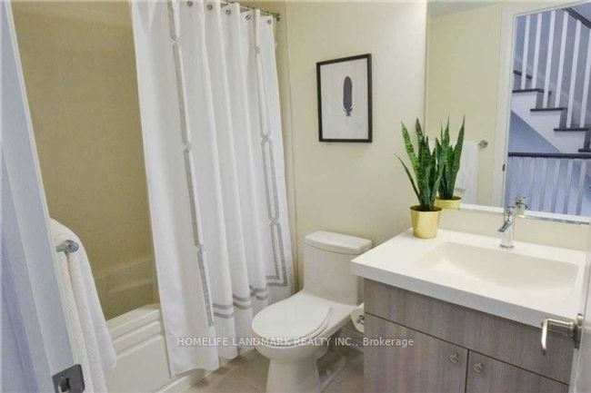 176 Frederick Tisdale Dr, House attached with 3 bedrooms, 3 bathrooms and null parking in North York ON | Image 6