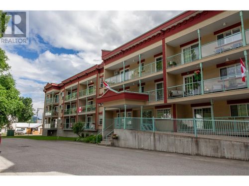 311-311 E 6th St, Revelstoke, BC, V0E2S1 | Card Image