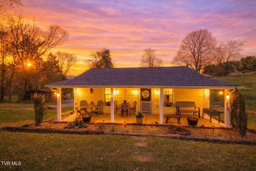 517 Cherokee Drive, Mount Carmel, TN, 37645 | Card Image