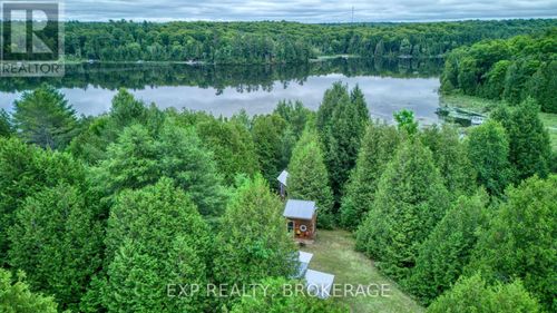 1129 Farm Lake Lane, Frontenac (Frontenac North), ON, K0H2M0 | Card Image