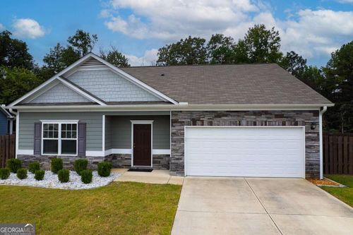 1411 Red Hill Dr, Dalton, GA, 30720-5955 | Card Image