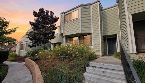 11 Northwind Ct, Newport Beach, CA, 92663-2104 | Card Image