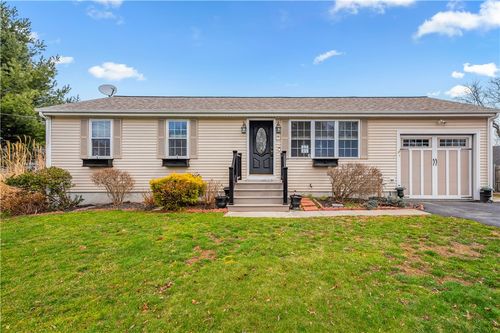 1 Saint Anna Ave, Bristol, RI, 02809-4613 | Card Image