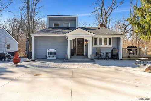 26065 Avondale St, Inkster, MI, 48141-1932 | Card Image