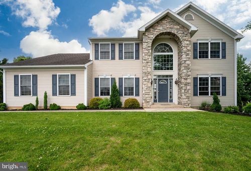 100 Prescott Rd, BLANDON, PA, 19510-9594 | Card Image