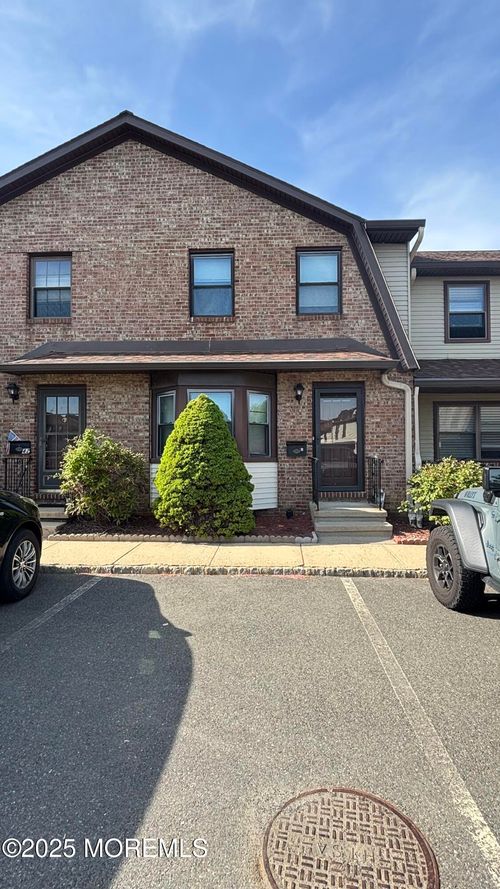 41 Village Green Way, Hazlet, NJ, 07730-1224 | Card Image
