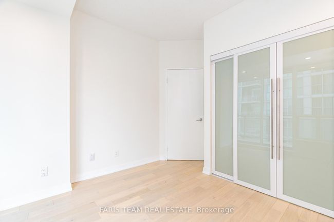 806 - 88 Palace Pier Crt, Condo with 2 bedrooms, 2 bathrooms and 1 parking in Etobicoke ON | Image 17