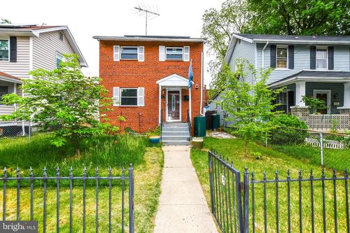 19 Anacostia Rd Ne, WASHINGTON, DC, 20019-3354 | Card Image