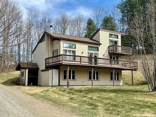 517 Graham St, Bethel, VT, 05032-9490 | Card Image