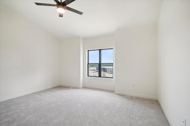 6479 Ridge View Way, Condo with 2 bedrooms, 2 bathrooms and null parking in Deforest WI | Image 20