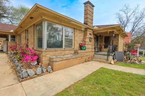 1008 W Grand Ave, Hot Springs, AR, 71913-3435 | Card Image