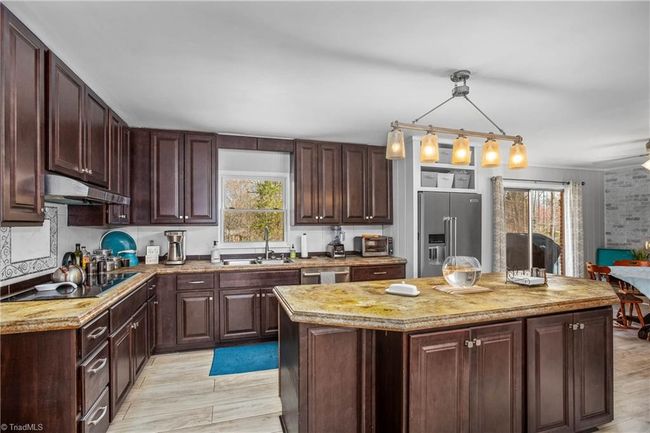 4665 Swain Ln, House other with 3 bedrooms, 2 bathrooms and null parking in Walkertown NC | Image 8