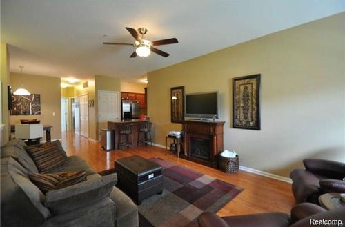 25562 Portico Ln, Novi, MI, 48375-1860 | Card Image