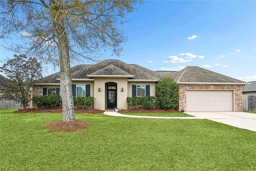 139 Fayedaye Dr, Madisonville, LA, 70447-3172 | Card Image